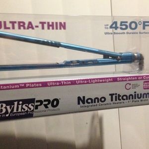 Babyliss Pro " Nano Titanium" Hair Straightner